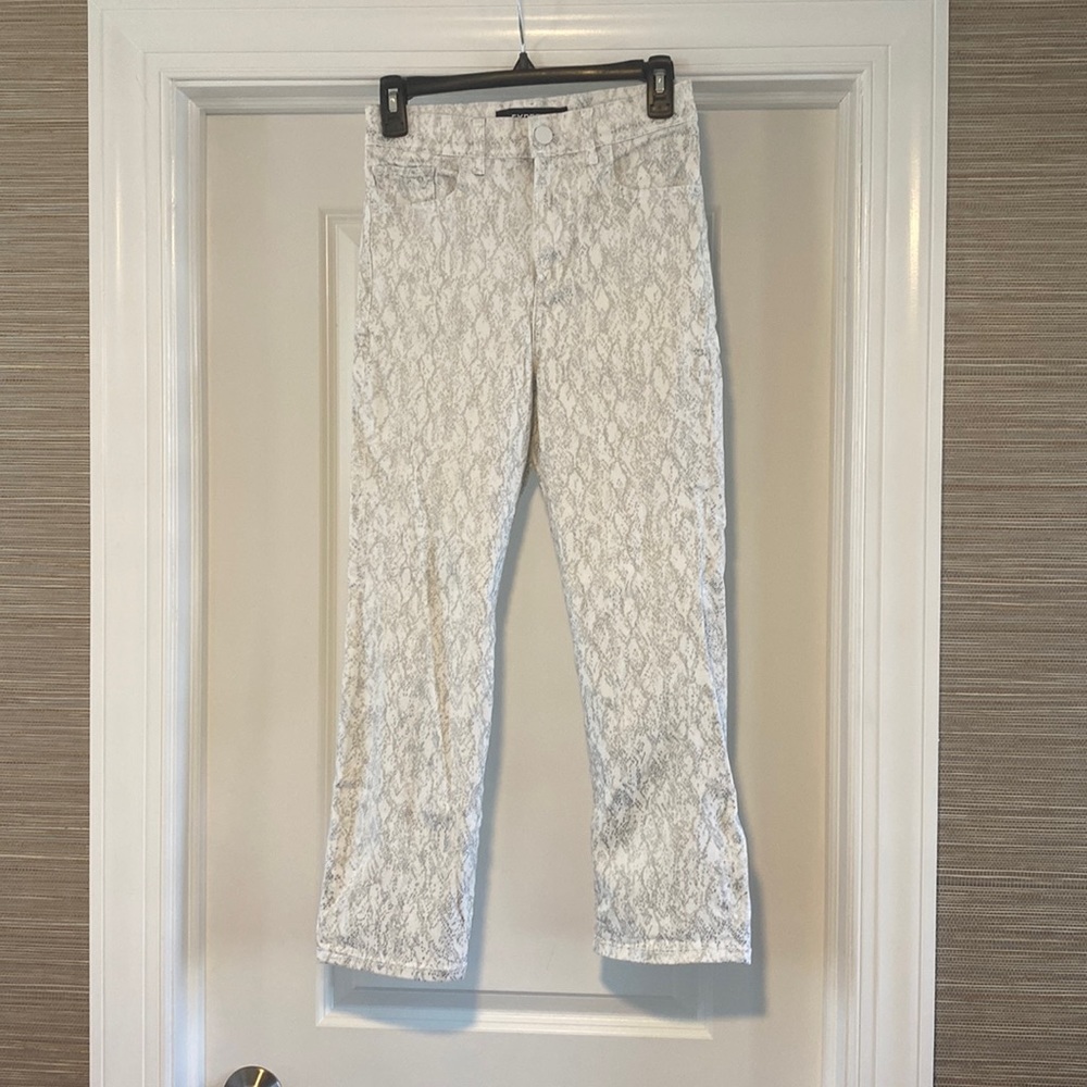 Express High Rise White Capris
